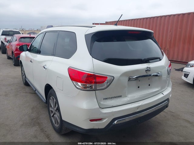 Nissan 2015 2015 5N1AR2MN9FC624250 Image 3