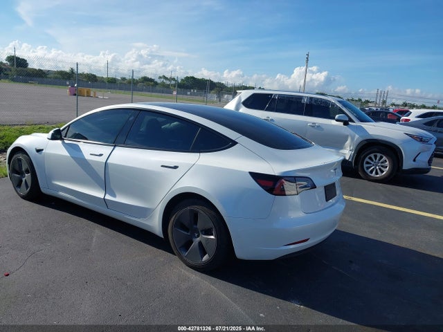2023 TESLA MODEL 3 5YJ3E1EA1PF516997 Photo 2