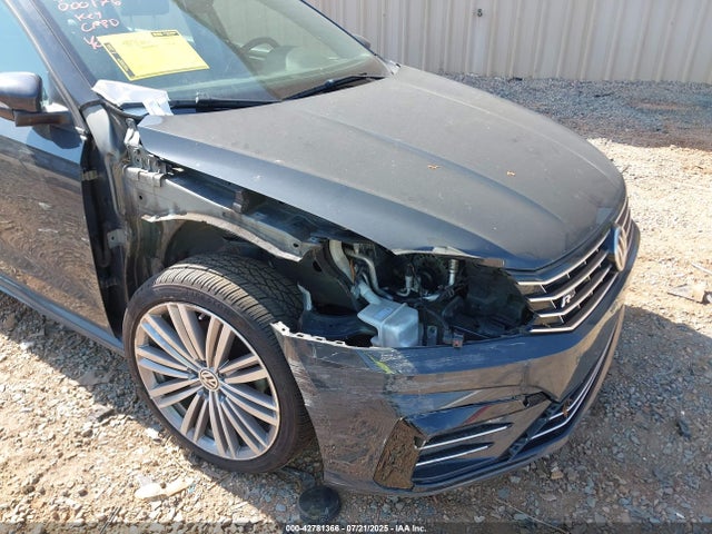 1VWAA7A32JC000176 Volkswagen 2.0 tsi