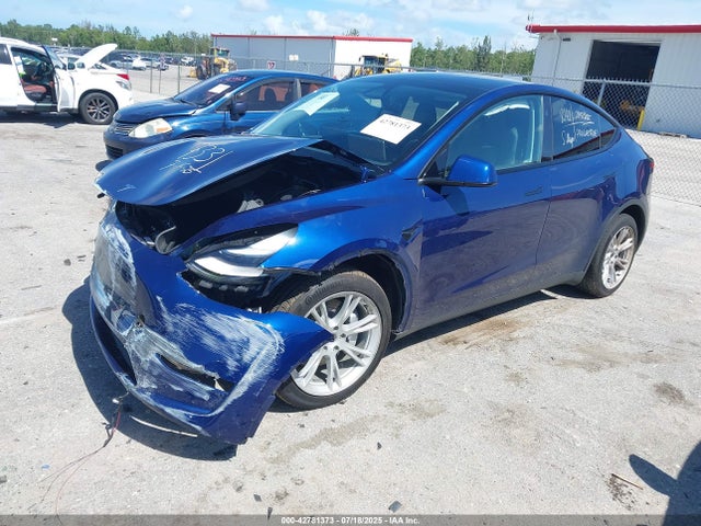 2023 TESLA MODEL Y 7SAYGDEE4PF867331 Photo 1