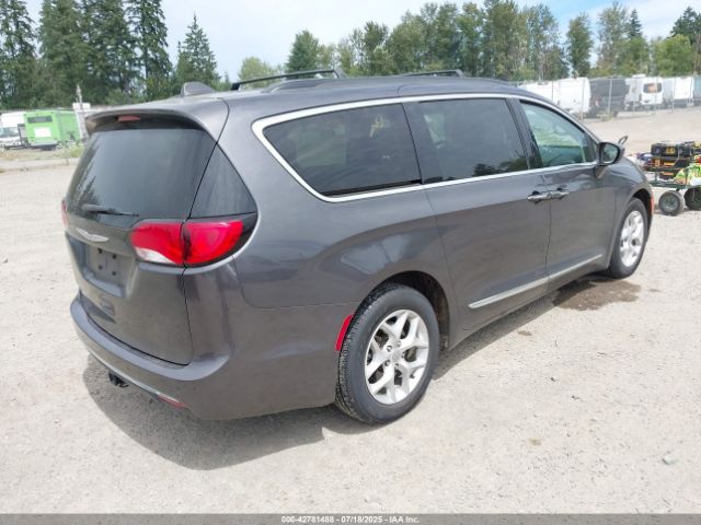 2017 CHRYSLER PACIFICA 2C4RC1BG6HR729703 Photo 3