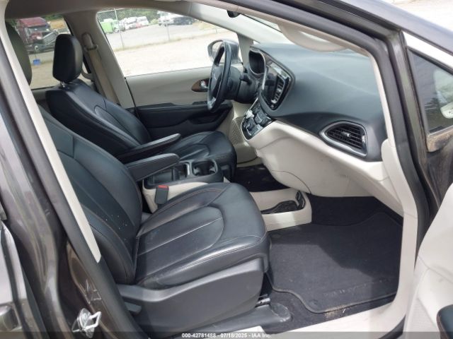 2017 CHRYSLER PACIFICA 2C4RC1BG6HR729703 Photo 4