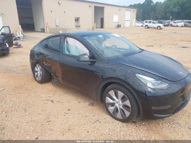 2024 TESLA MODEL Y 7SAYGDEE7RA214959 Photo 0