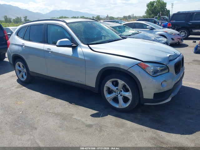 WBAVM5C56FVV94911 BMW X1