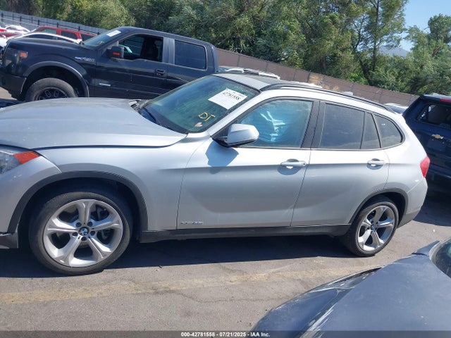 WBAVM5C56FVV94911 BMW X1