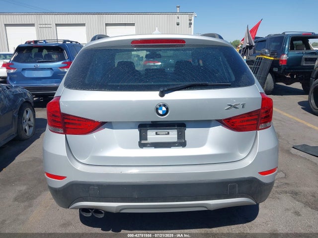 WBAVM5C56FVV94911 BMW X1
