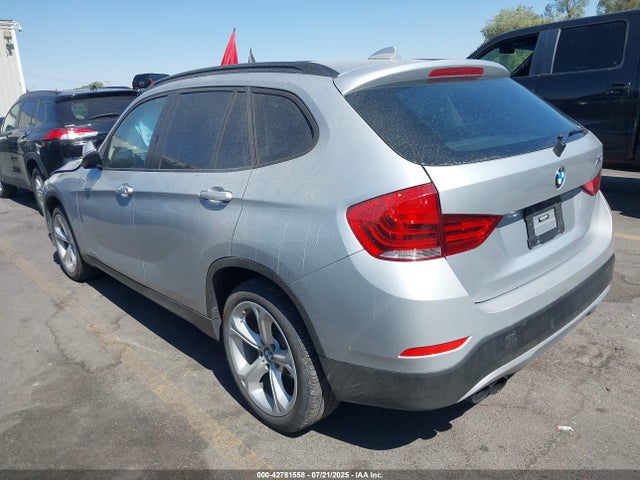 WBAVM5C56FVV94911 BMW X1