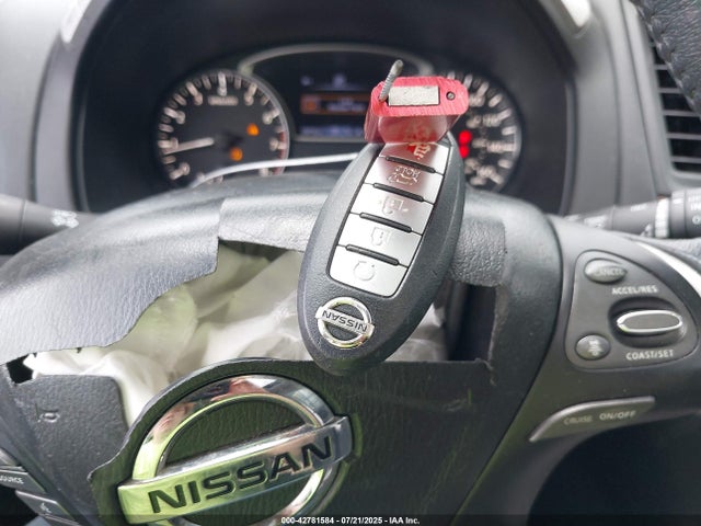 Nissan Pathfinder 2017 5N1DR2MN3HC632196 Image 11