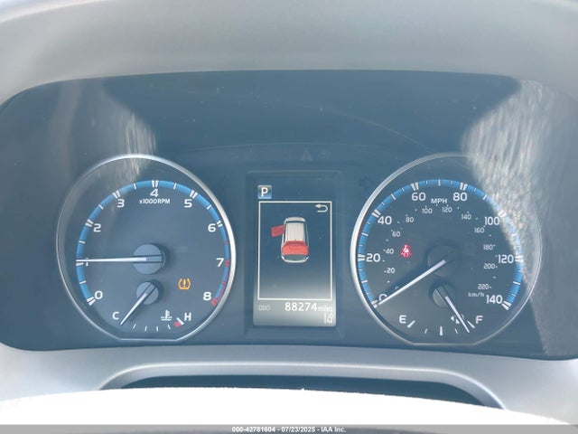 Toyota 2ar-fe 2018 2T3RFREV8JW736664 Image 16