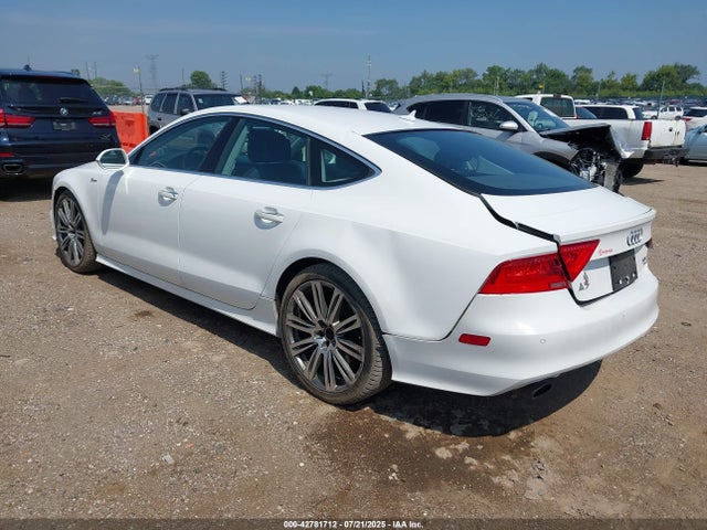 2012 AUDI A7 WAUSGAFC6CN013433 Photo 2