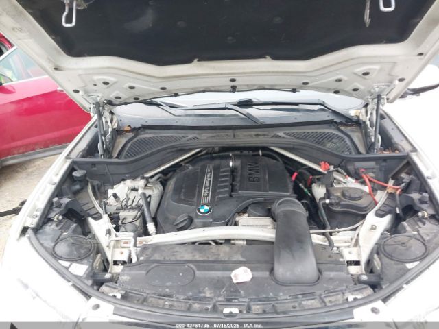 2015 BMW X5 5UXKR0C55F0K68443 Photo 9