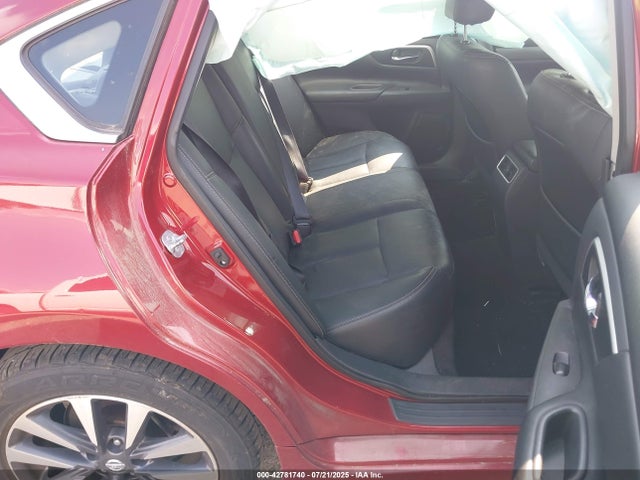 1N4AL3AP4HC147530 Nissan 2017