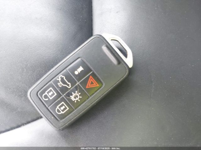 2015 VOLVO S60 YV126MFB9F1299878 Photo 10
