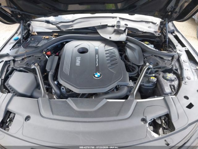 2018 BMW 740I WBA7E4C50JGV23992 Photo 9