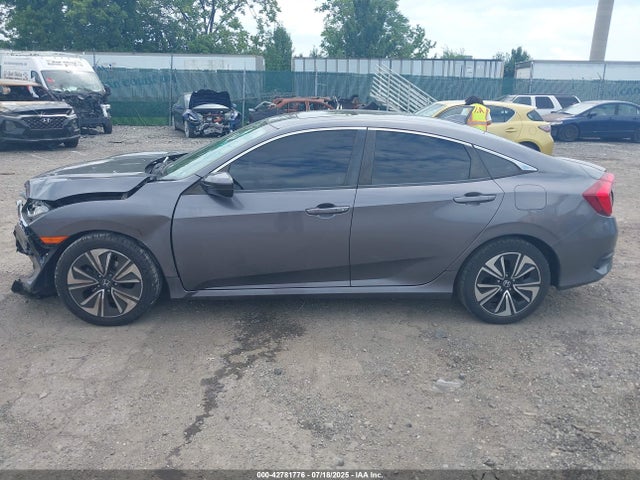 Honda l15b7 2017 19XFC1F76HE209550 Image 14