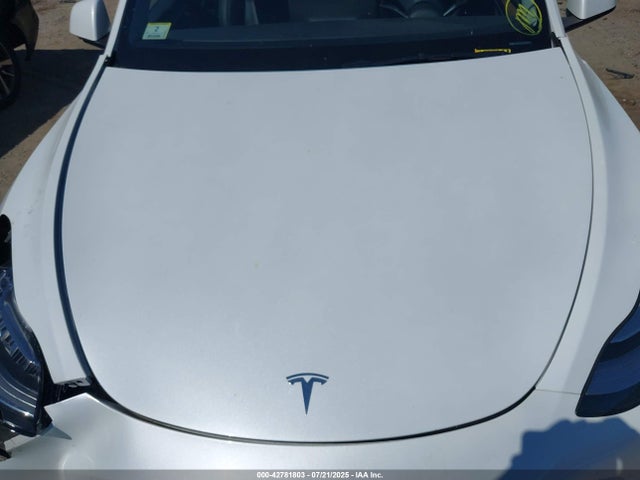 2023 TESLA MODEL Y 7SAYGDEEXPA103397 Photo 9