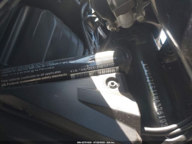 2022 HARLEY-DAVIDSON RA1250 1HD1ZES1XNB325102 Photo 9