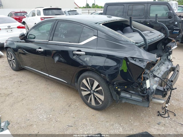 Nissan 2020 2020 1N4BL4DV6LC211175 Image 3