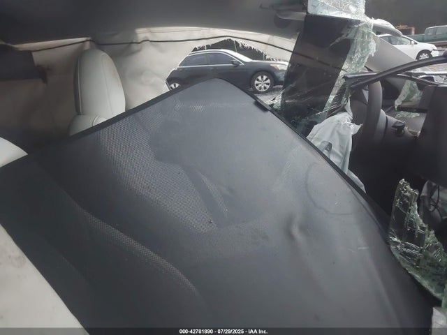 2023 TESLA MODEL 3 5YJ3E1EC5PF667651 Photo 4