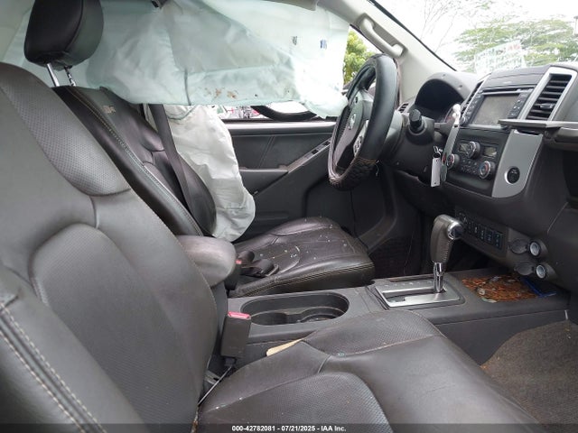 1N6AD0EV7GN903141 Nissan 2016