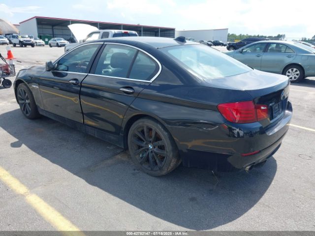 2013 BMW 535I WBAFU7C52DDU70430 Photo 2