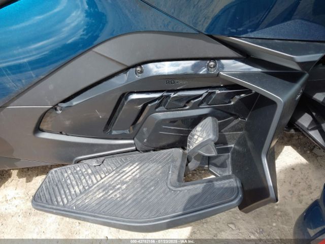 2021 CAN-AM SPYDER ROADSTER 2BXNBDD28MV003556 Photo 7