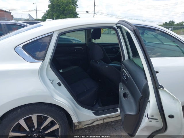 1N4AL3AP2JC153817 Nissan Altima