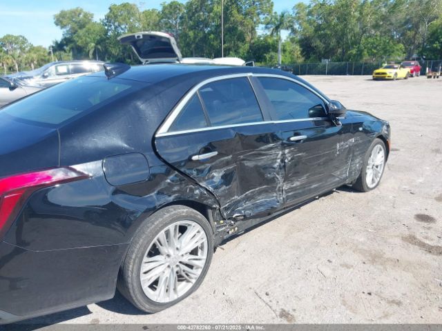 2022 CADILLAC CT4 1G6DB5RKXN0132979 Photo 5
