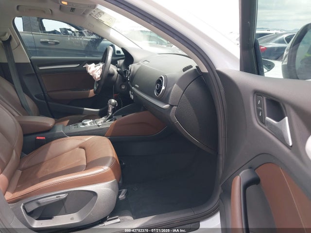 2015 AUDI A3 WAUBFGFF5F1104558 Photo 4