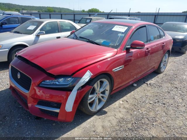 2016 JAGUAR XF SAJBL4BV5GCY15272 Photo 1