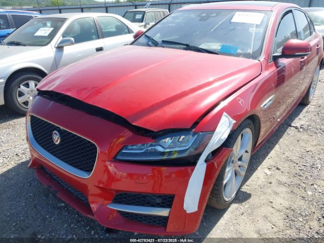 2016 JAGUAR XF SAJBL4BV5GCY15272 Photo 5
