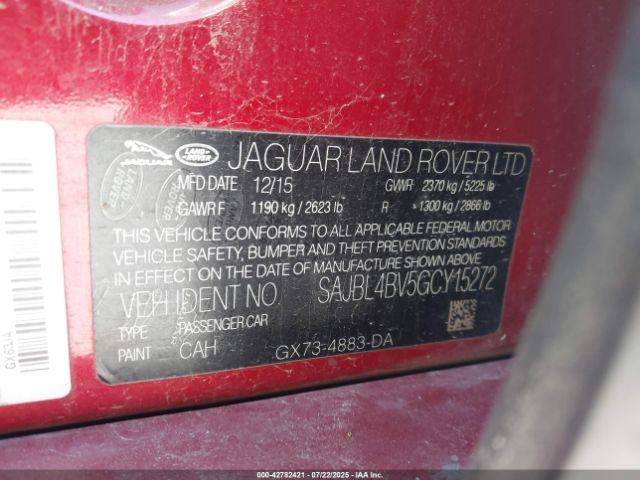 2016 JAGUAR XF SAJBL4BV5GCY15272 Photo 8