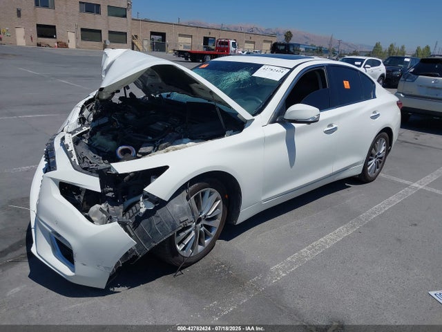 JN1EV7BP9MM704449 Infiniti 3.0l t