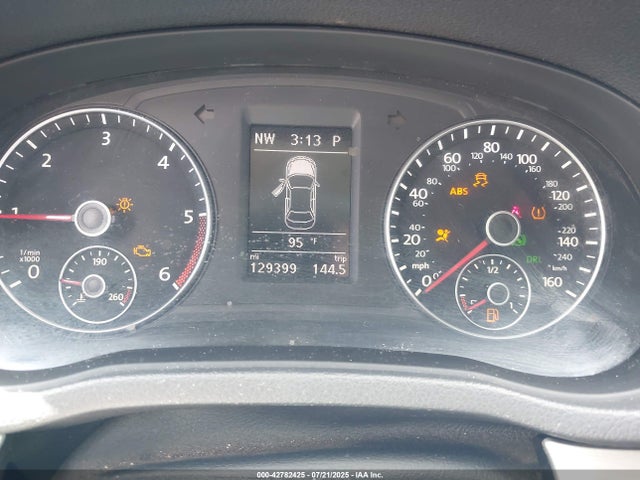 Volkswagen Passat 2015 1VWBV7A34FC060976 Image 7