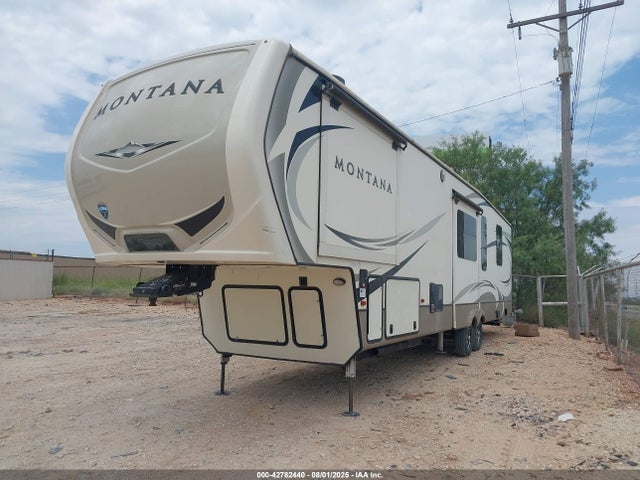 4YDF37027J4704070 Keystone keystone