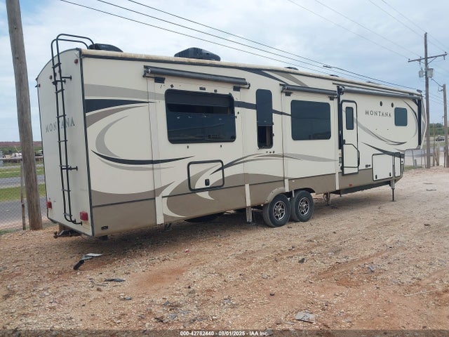 4YDF37027J4704070 Keystone keystone