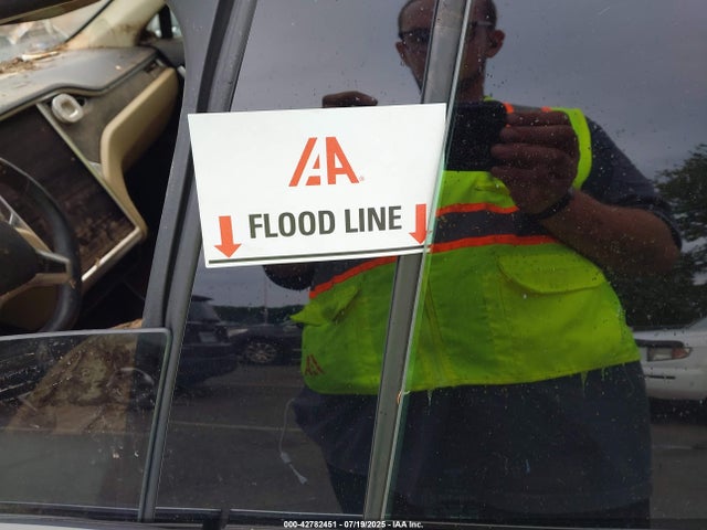 2013 TESLA MODEL S 5YJSA1DP8DFP17806 Photo 5