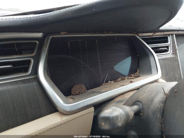 2013 TESLA MODEL S 5YJSA1DP8DFP17806 Photo 6