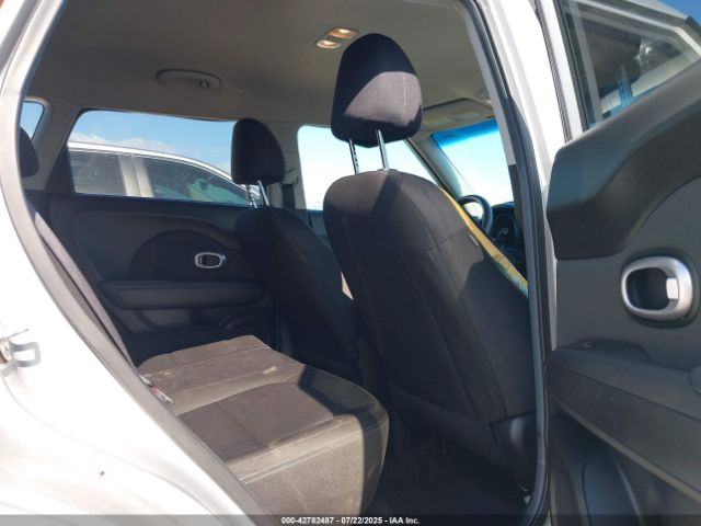 2019 KIA SOUL KNDJN2A2XK7024611 Photo 7