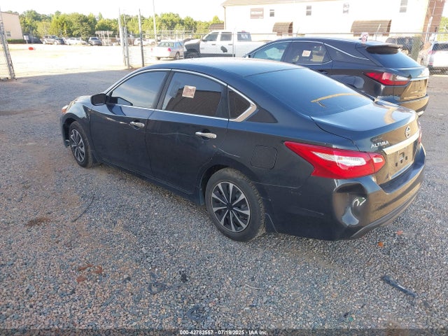 1N4AL3AP8GC162854 Nissan 2016