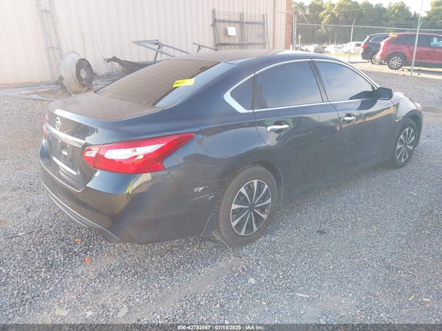 1N4AL3AP8GC162854 Nissan 2016