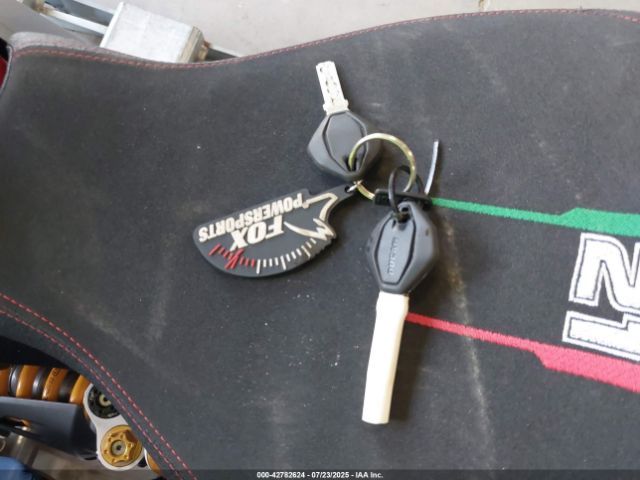 2024 DUCATI PANIGALE ZDMHAATW7RB015252 Photo 10