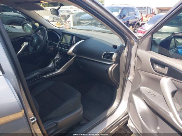 2019 MITSUBISHI ECLIPSE CROSS JA4AT3AA1KZ032128 Photo 4