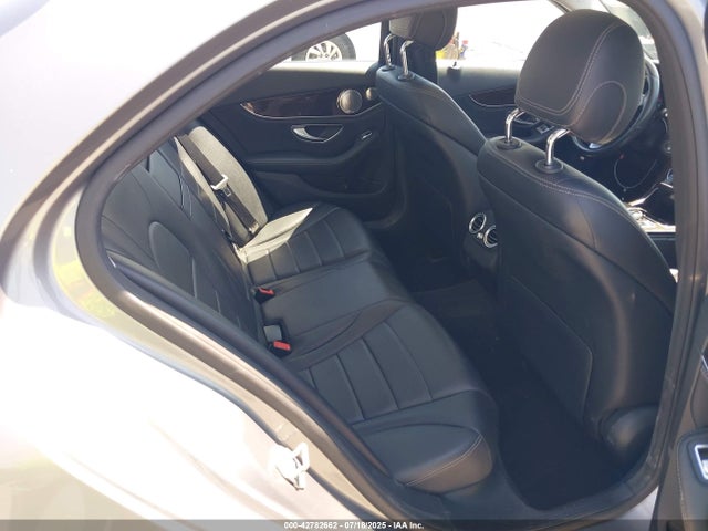 55SWF4JB6FU064214 Mercedes-Benz C-Class