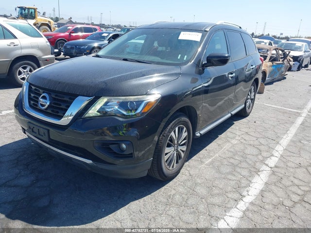Nissan Pathfinder 2017 5N1DR2MN5HC669914 Image 2
