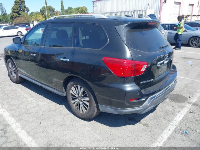 Nissan Pathfinder 2017 5N1DR2MN5HC669914 Image 3