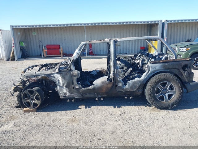 1C4HJXDN6JW296235 Jeep 2018