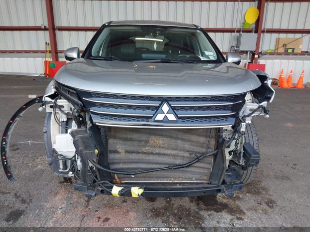 2022 MITSUBISHI OUTLANDER JA4J4UA8XNZ039082 Photo 5