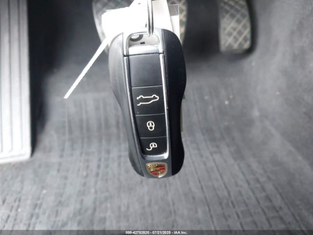 2019 PORSCHE CAYENNE WP1AA2AY8KDA00940 Photo 10