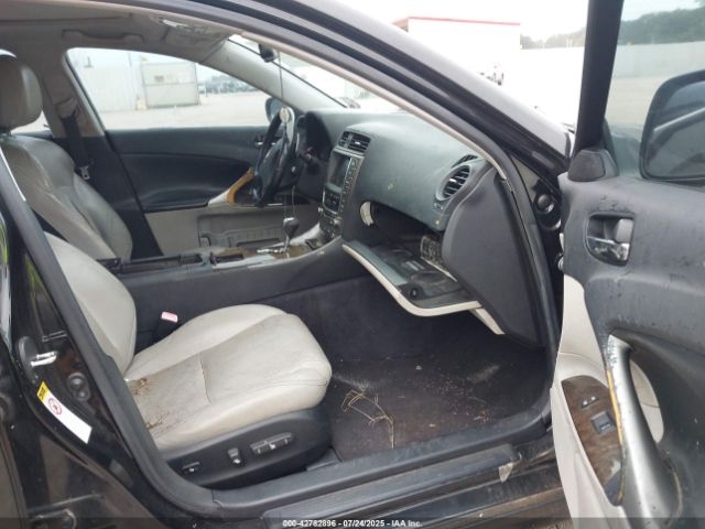 2009 LEXUS IS 350 JTHBE262X92016415 Photo 4